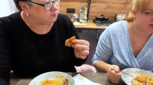 Хоть дочь накормила вечно голодную мать/Мукбанг со старшей дочкой ❤️