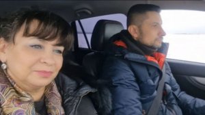 Уехала с братом в центр города. Украшаю двор. Наряжаю елку. Неожиданная неприятность.