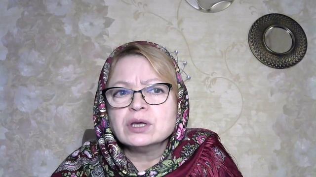 Яблоко. В. Сутеев.