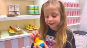 Настя и Папа рассказывают о правилах безопасности во время урагана