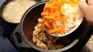 Начали украшать/Готовлю вкусный обед/Занялась садоводством