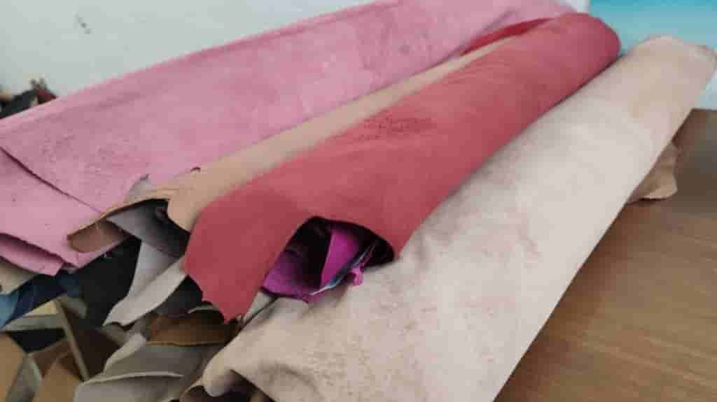 Коробка № АА1778   Кожа наппа МРС целые шкуры