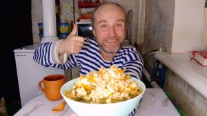 обед с Рыжулей. запасы на случай ЧС и чемоданчик. мукбанг. обжор. еда на камеру. диета. шизофрения.