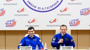 Послеполётная пресс-конференция космонавтов Сергея Рыжикова и Алексея Зубрицкого