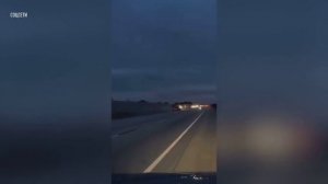 Самолет упал на машину в США из-за отказа двигателей