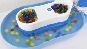 Шарики плавают и катаются