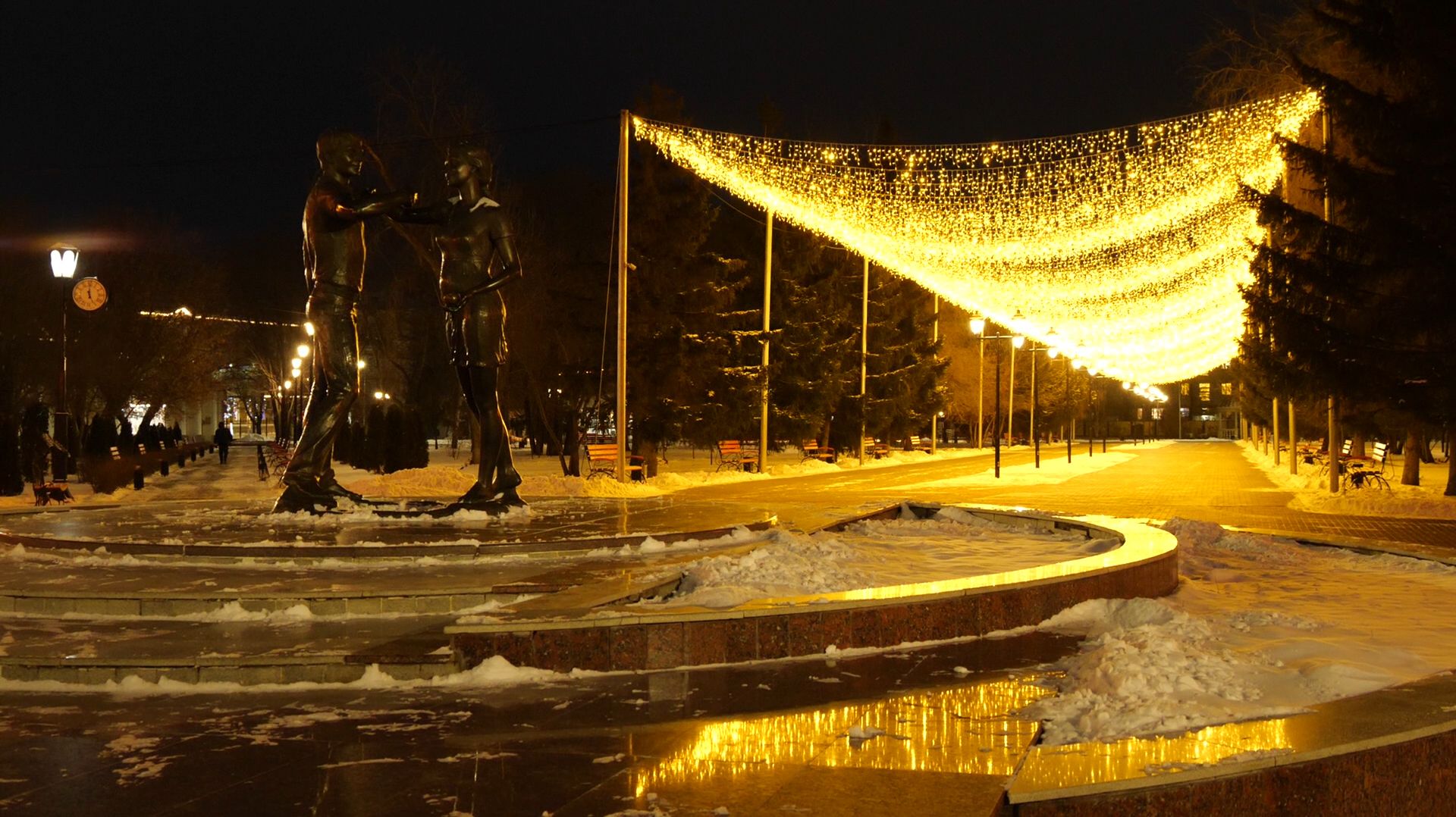 Курган утопает в новогодней атмосфере смотреть онлайн