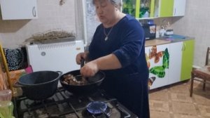 А чем не плов из говядины с перловкой! Просто вкуснятина!