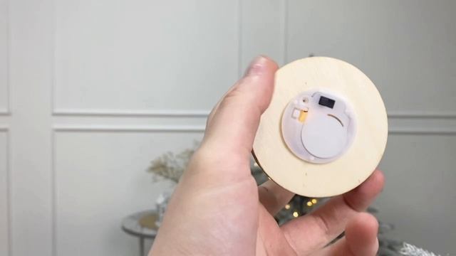 Светящаяся новогодняя композиция ЛЕСНАЯ ТАЙНА: МЕДВЕДЬ (идёт вправо), стекло, дерево, DH8049770-4