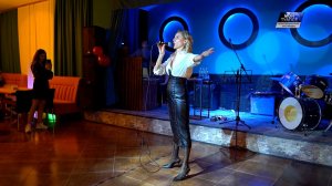 Творческий фестиваль «Открытый микрофон» прошел в рестобаре «Доминикана»