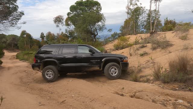 4K Dodge Durango V8, Porsche cayenne V8 offroad не закончено