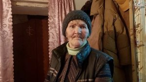 Тетя Валя горько плакала