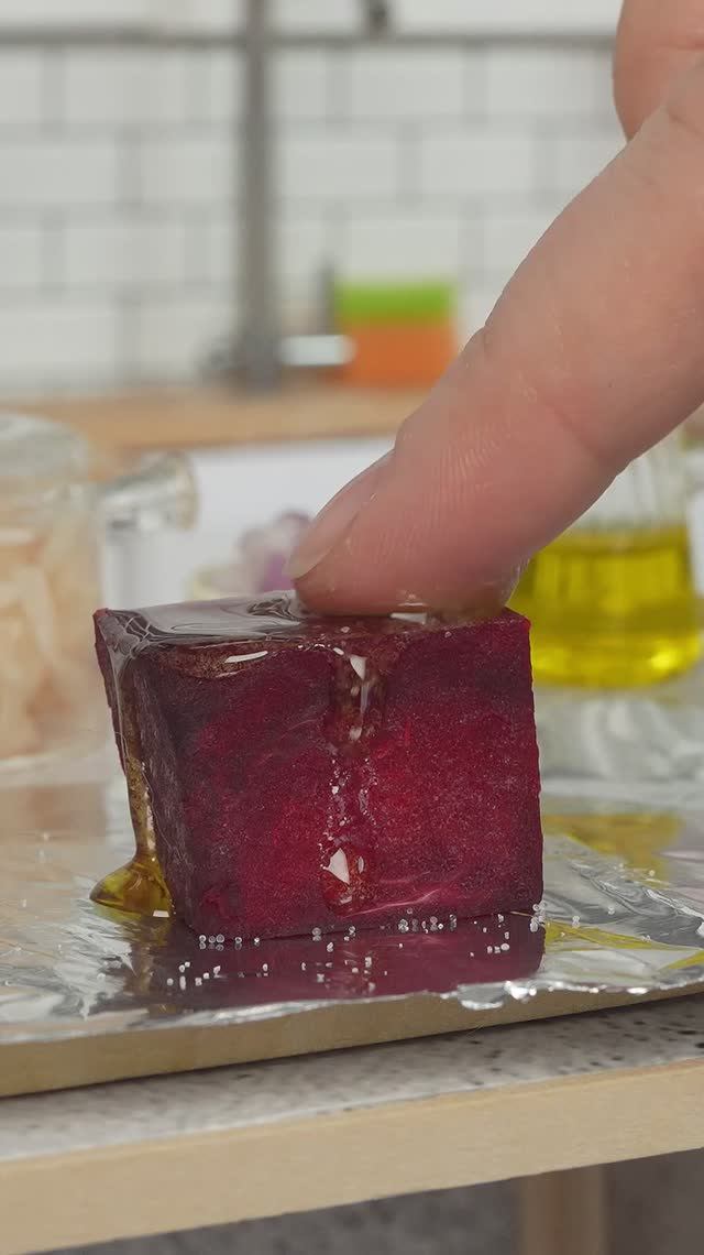 Настоящий мини салат винегрет 😱 Готовлю еду на мини кухне 😍