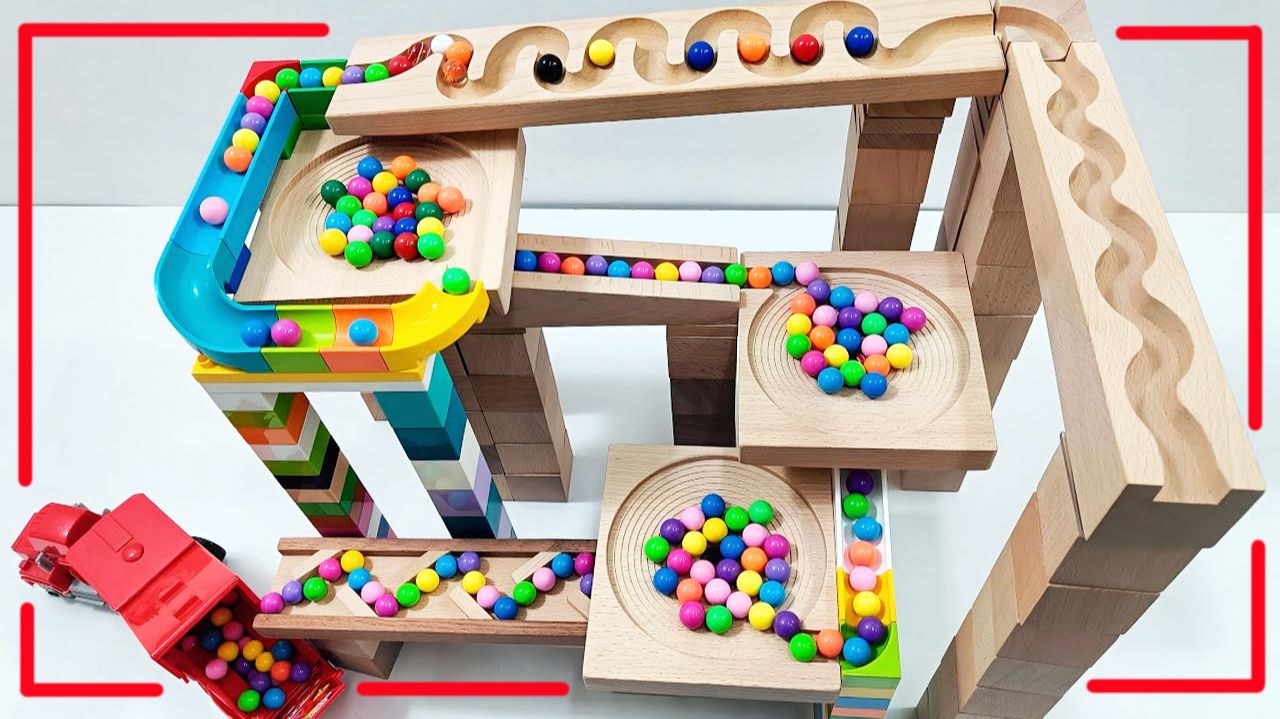 Мультики для детей. 🌈Склон и мраморная трасса LEGO Duplo. Смотреть онлайн мультики для малышей.