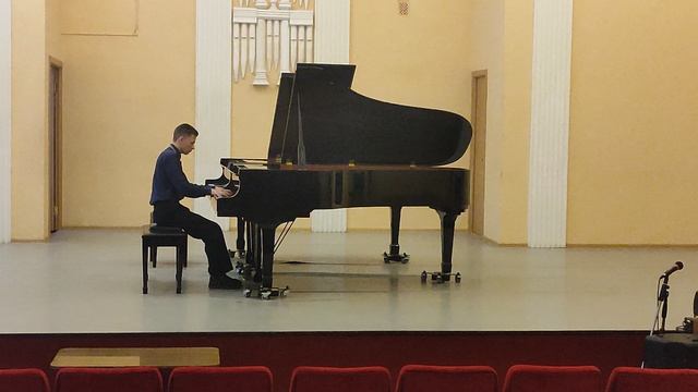 Октавный этюд до минор Е.Б.Кобылянский (Синицын Андрей)