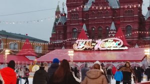 ГУМ - каток 2026 на Красной площади.
