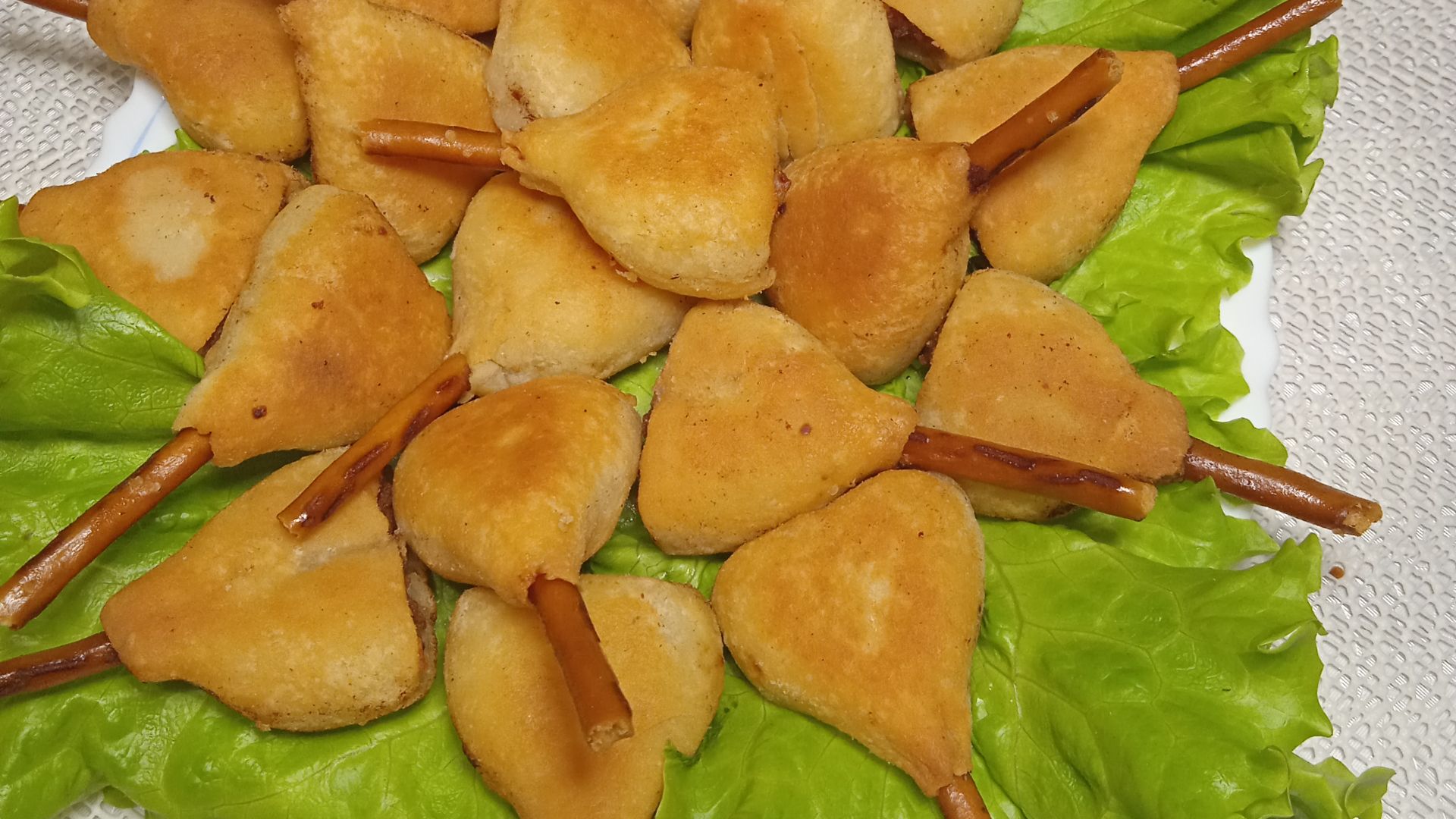 ЗАКУСОЧНЫЕ ПИРОЖКИ "НОЖКИ ПЕРЕПЕЛОК"