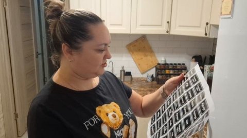 Заканчиваю наводить порядок в бакалее, доделываю недоделки