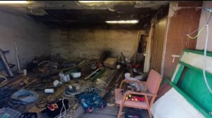 Заброшенный гараж