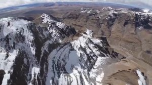 Вершину Кайласа облетел дрон. Невероятное видео.