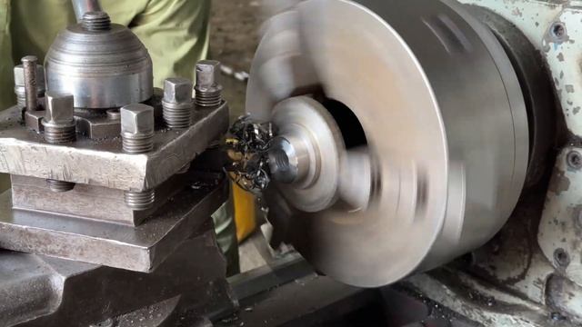 Токари за работой. Афганистан