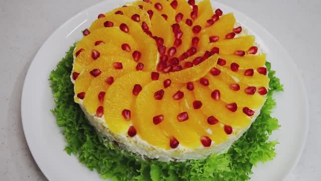Новогодний салат с курицей и апельсином 🍊 смотреть онлайн