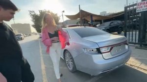 В основном, в этих гаражах восстанавливаются машины, которые куплены в Америке на аукционе битыми