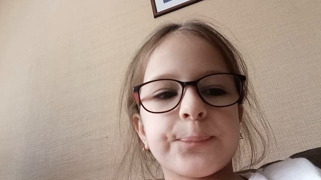 одна дома отвечаю на вопросы ❤️💗♥️💋♥️💋🔥