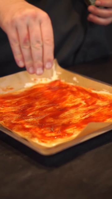 Сохраняйте рецепт самой быстрой пиццы 🔥 смотреть онлайн