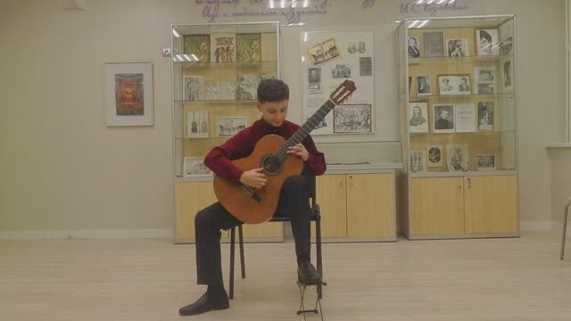 С. Руднев Мулен Руж или Русский в Париже