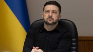 Медведев: Зеленский показал Белому дому средний палец