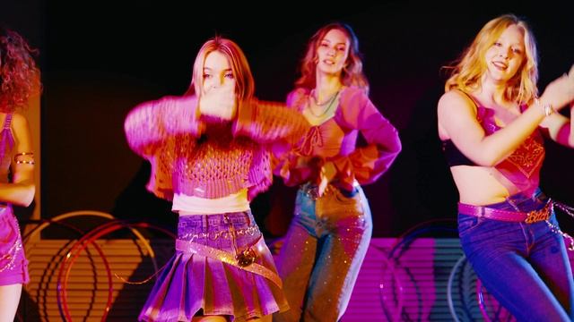 Шоу-балет «Акцент». @akcentshow lesserafim - antifragile