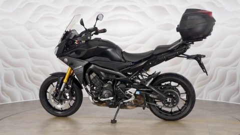 Yamaha MT-09 Tracer (FJ-09) vin RN51J-000554
