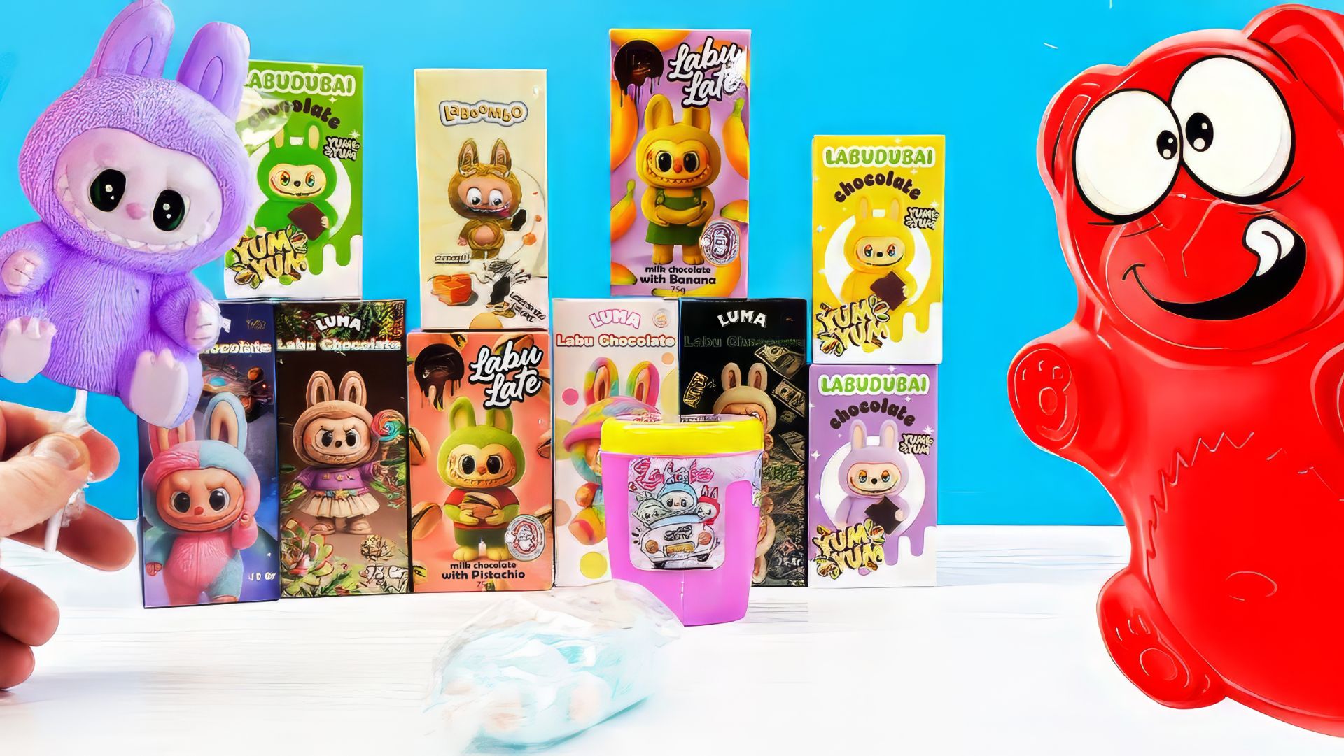 Я КУПИЛ ВСЕ ЛАБУБУ КОНФЕТЫ ДЛЯ ЖЕЛЕЙНОГО МЕДВЕДЯ ВАЛЕРЫ