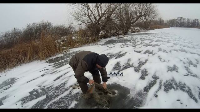 Первый лед 2025,  нашли брошенную сеть