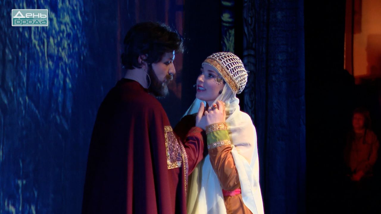 Поздравление с Днем героев Отечества смотреть онлайн