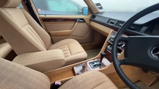 Самый шокирующий аукцион, владелец пришел за своим…(Аукционы контейнеров в Англии)