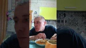 Обед, всем приятного аппетита 😊