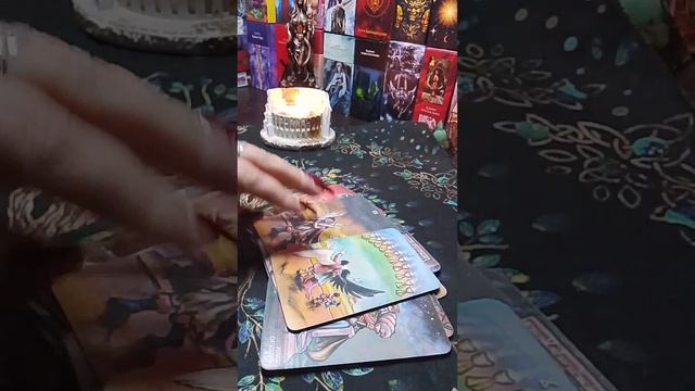 😨Что задумала ваша соперница 😏 #тарорасклад #тарогадание #