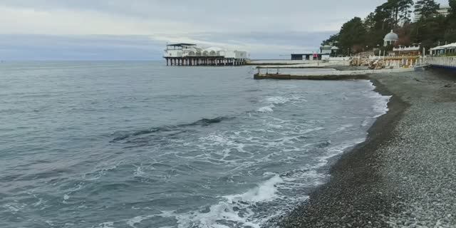 В Сочи наступила зима! Сочи центр 12 декабря 2025, мы в шоке от погоды 😳Зимний Сочи онлайн, пляжи