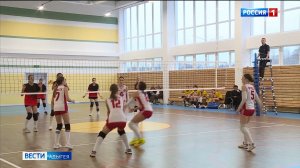 Предновогодний турнир по волейболу собрал в Майкопе 16 команд из разных городов России