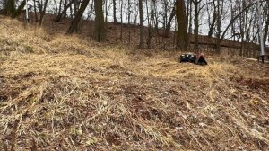 ПЕРЕВЕРНУЛИ робота-газонокосилку ZimAni УРАГАН. Косим склоны. ZimAni RLM 100 PRO