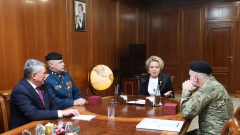 Встреча В. Матвиенко с офицерами бригады «Ветераны» Добровольческого корпуса МО РФ