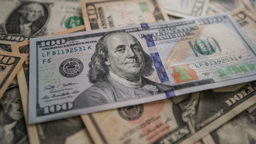 Насилует законодательство: Орбан осудил ЕК за решения по российским активам в ЕС