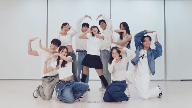 Yena "nemonemo" dance practice mirrored