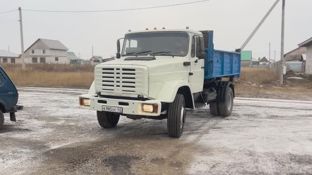 Новая серия по ЗиЛу. Ставим кузов. Почти финал