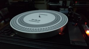 Проигрыватель виниловых пластинок для Avito