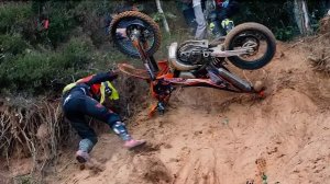 Эпичные моменты в Moto Enduro