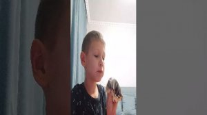 хочу увидеть своих друзей на трансляции кто хочет быть моим другом заходите на эту трансляцию