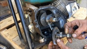 Двигатель мотоблока!Сильная ,,отдача,,при заводке!!!